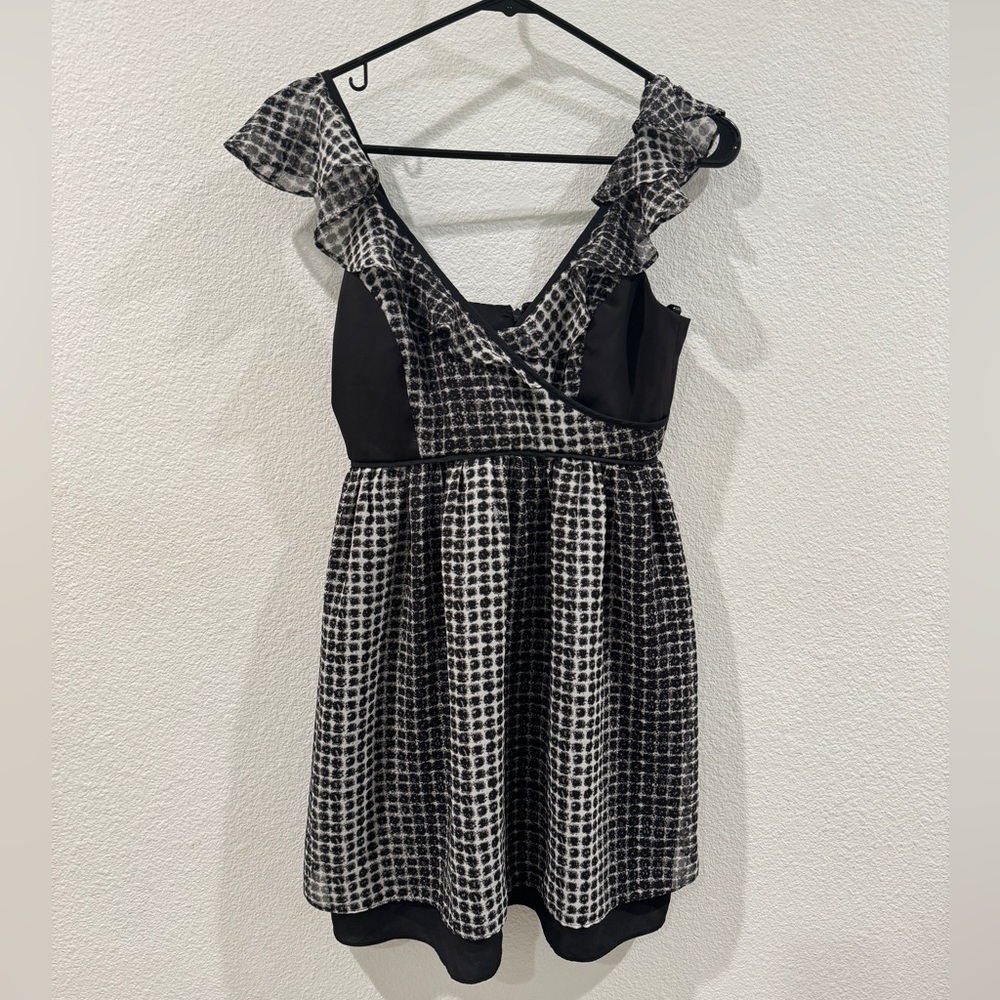 Y2K Babydoll BCBGGeneration Abstract Polka Dot Black Grey Mini Dress Size 0